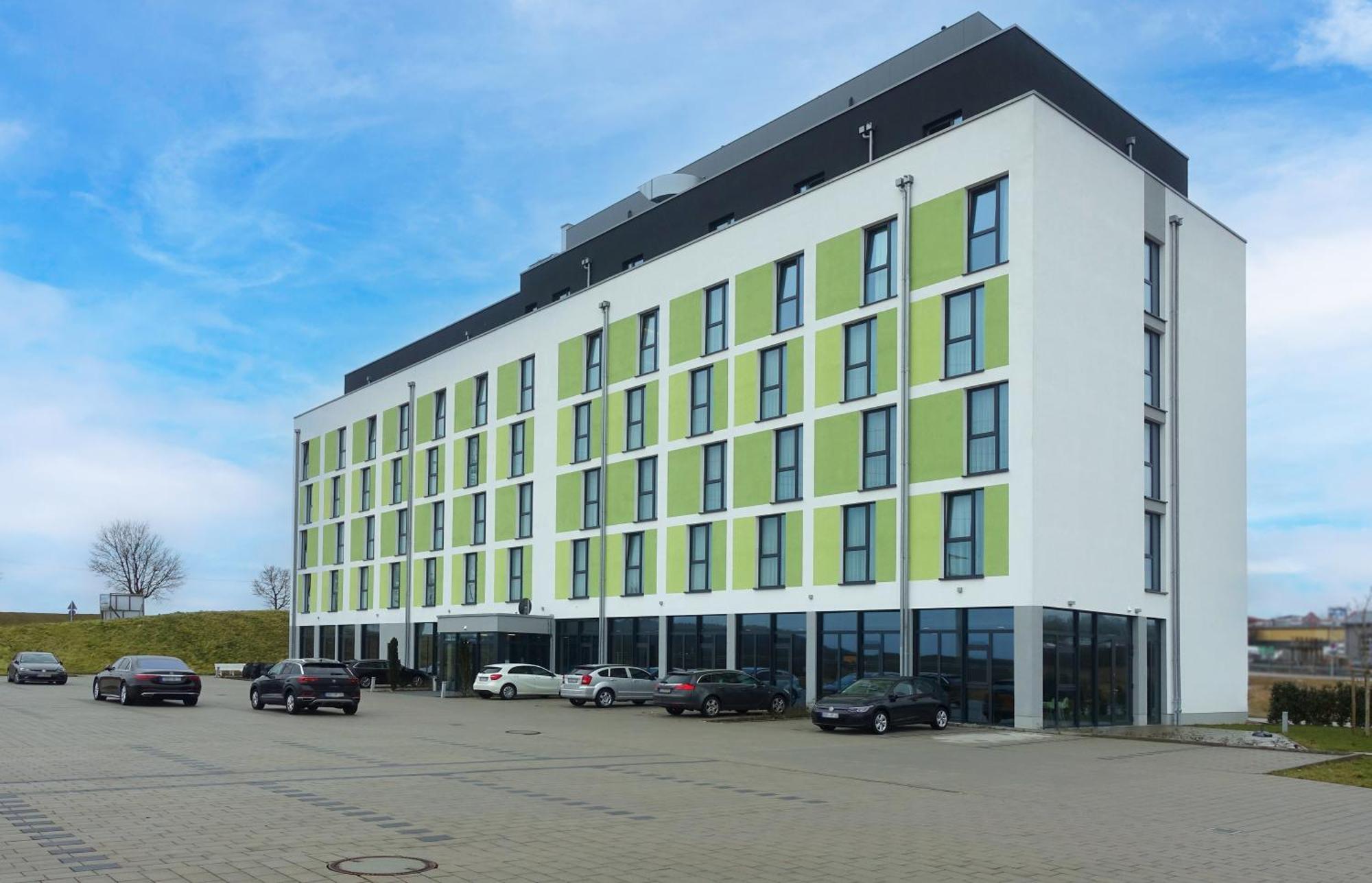 Tools Hotel Laichingen Exterior photo